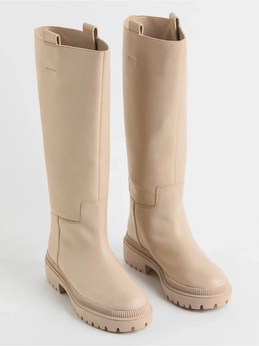 H&M sleek over